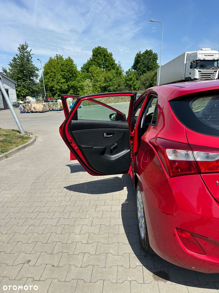 Hyundai i30 1.4 Style - 12
