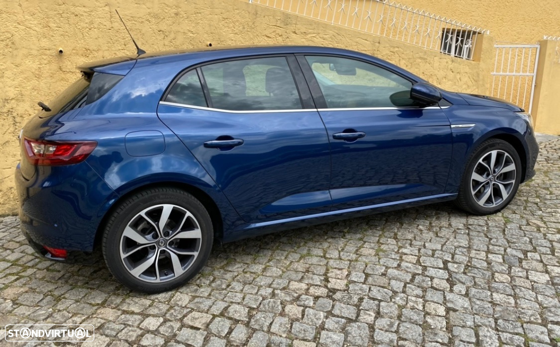 Renault Mégane 1.5 Blue dCi Bose Edition - 3