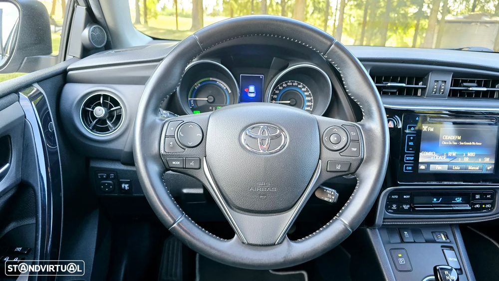 Toyota Auris 1.8 HSD Comfort +P.Techno+P.Sport - 45