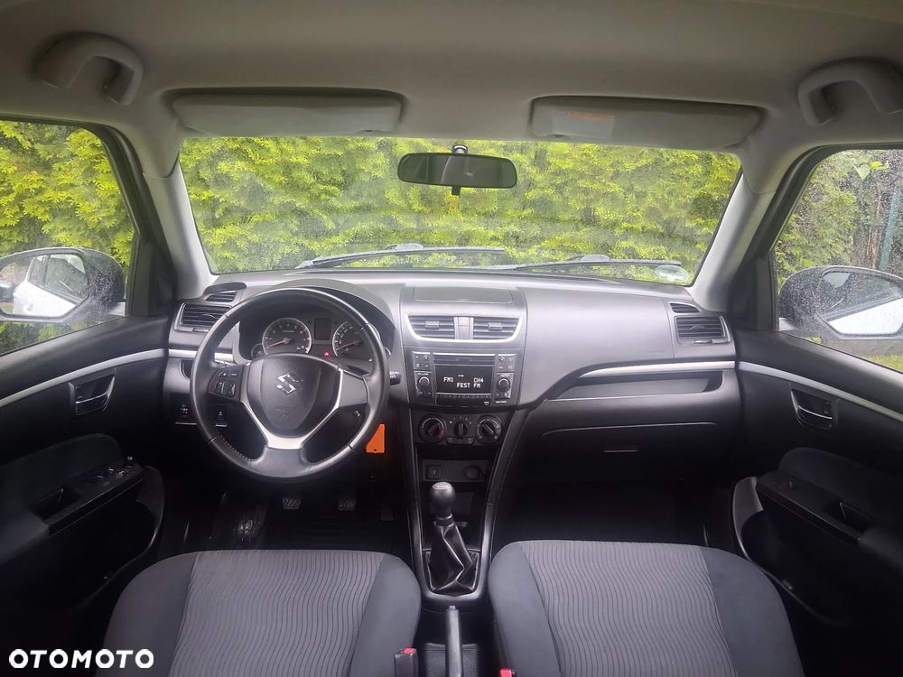 Suzuki Swift - 17