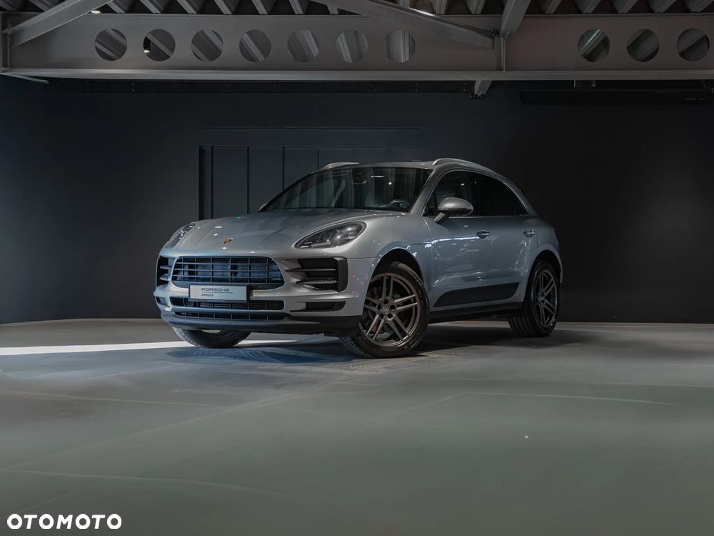 Porsche Macan Standard - 1