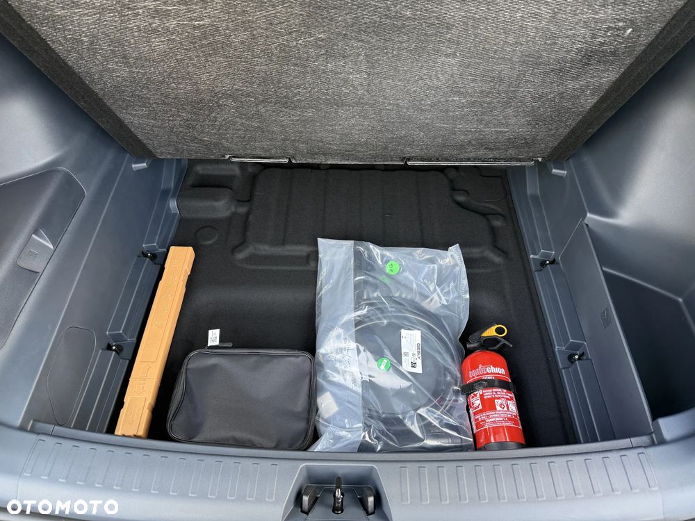 Geely Starray EM-i 1.5 PHEV Pro - 18