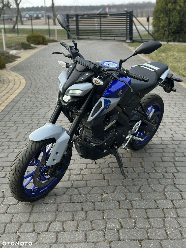 Yamaha MT - 9