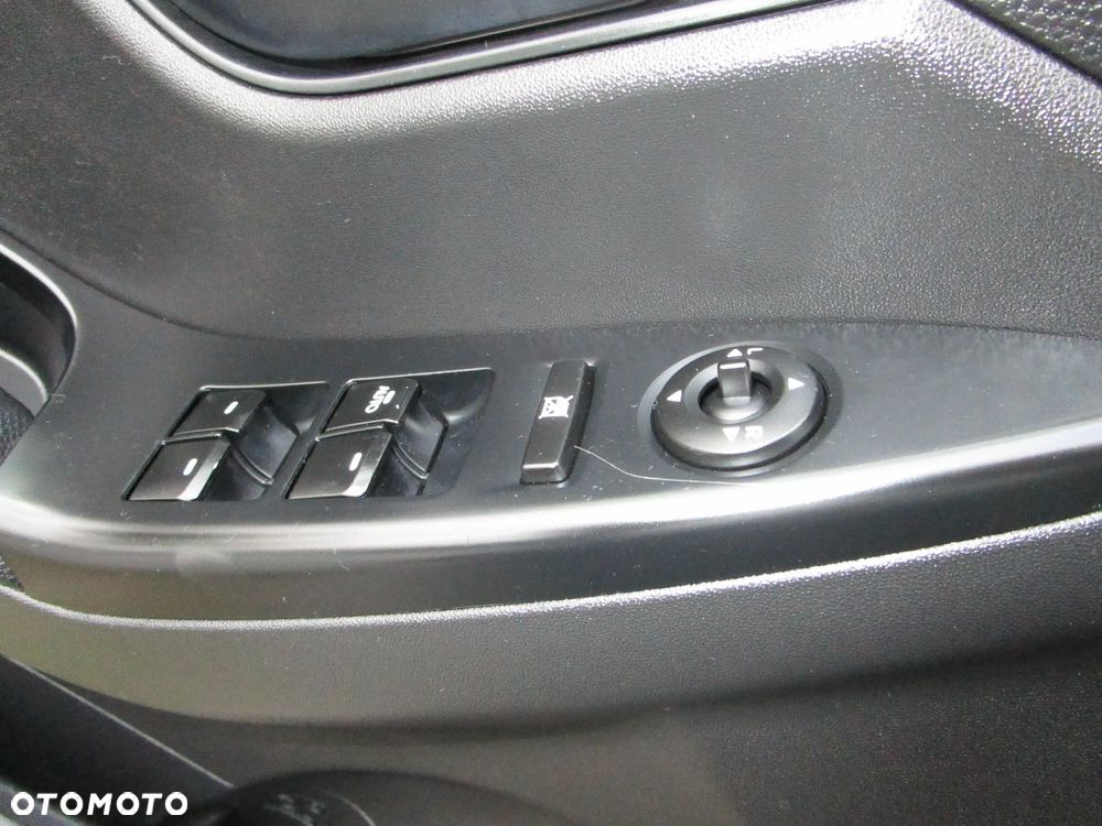 Hyundai ix20 - 23