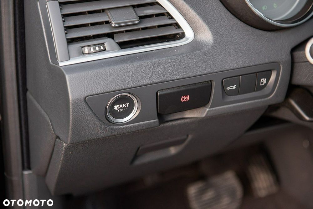 Peugeot 508 RXH 2.0 HDi HYbrid4 - 31