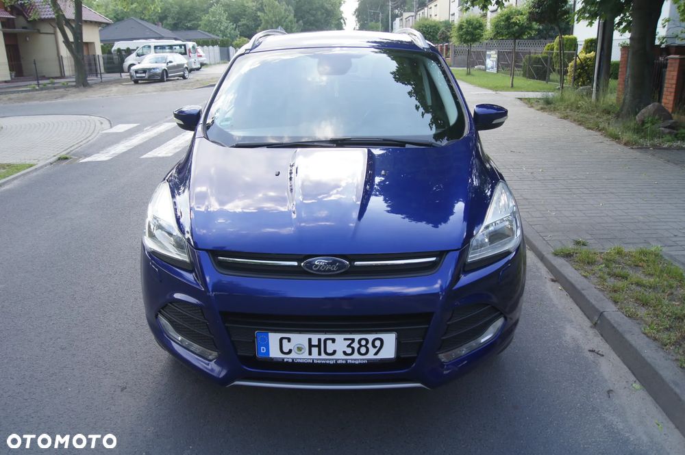 Ford Kuga 1.5 EcoBoost 2x4 Trend - 2