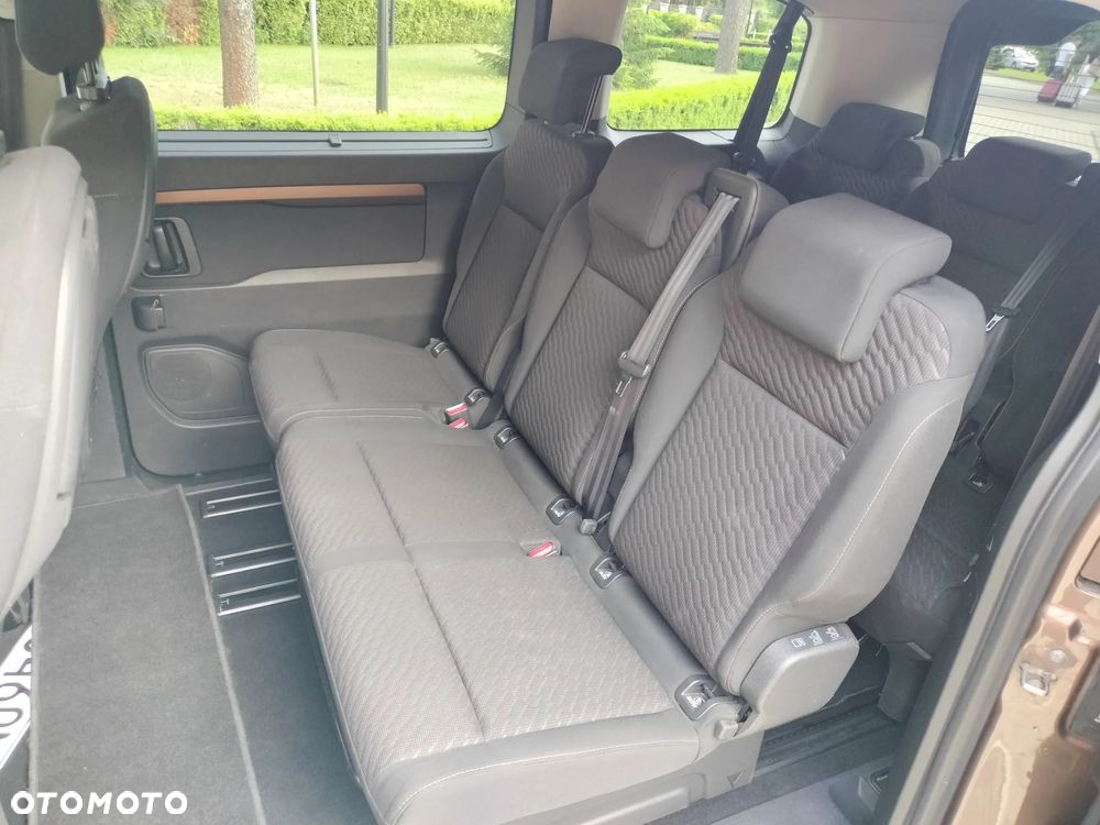 Toyota Proace Verso 2.0 D4-D Medium VIP - 11