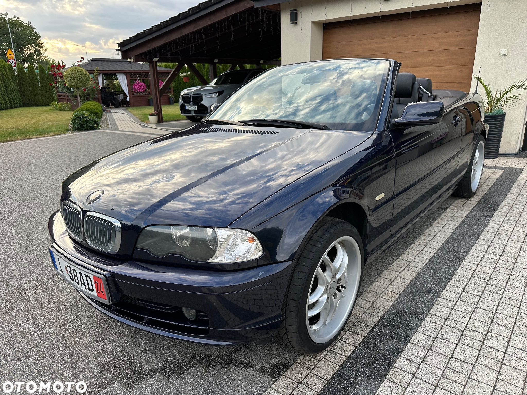 BMW Seria 3 318i Cabrio - 2