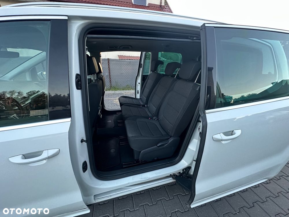 Volkswagen Sharan 2.0 TDI DSG (BlueMotion Technology) Highline - 15