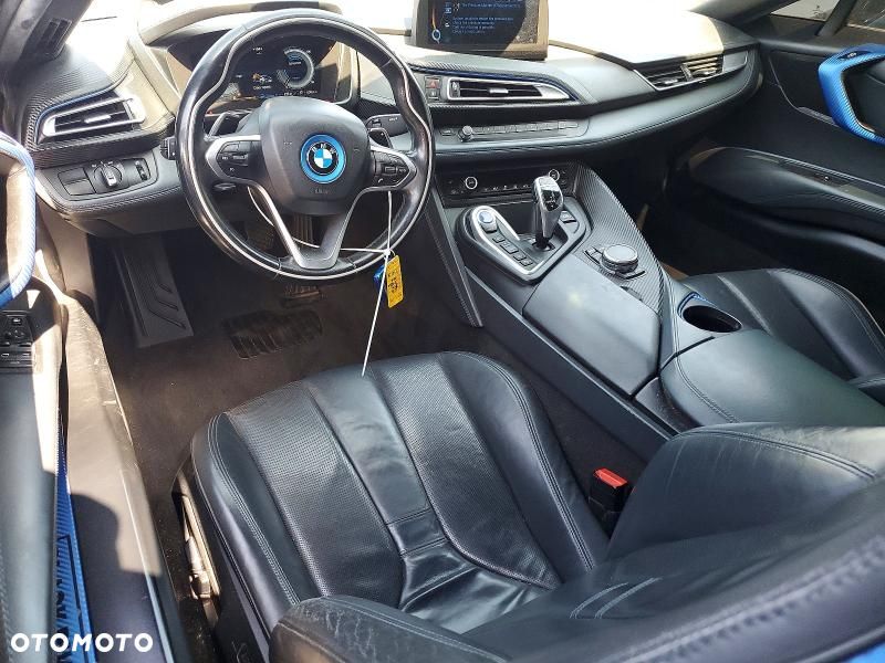 BMW i8 Standard - 8