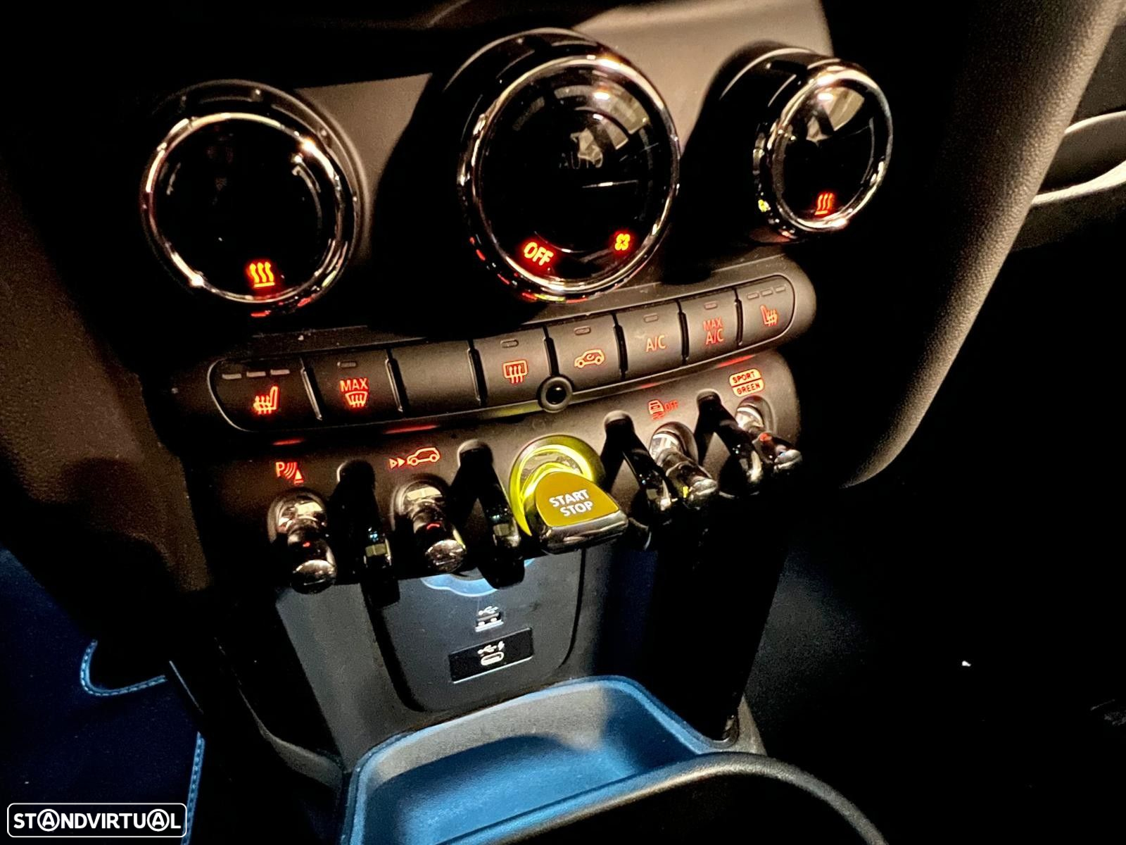 MINI 3 Portas Cooper SE Yours - 23
