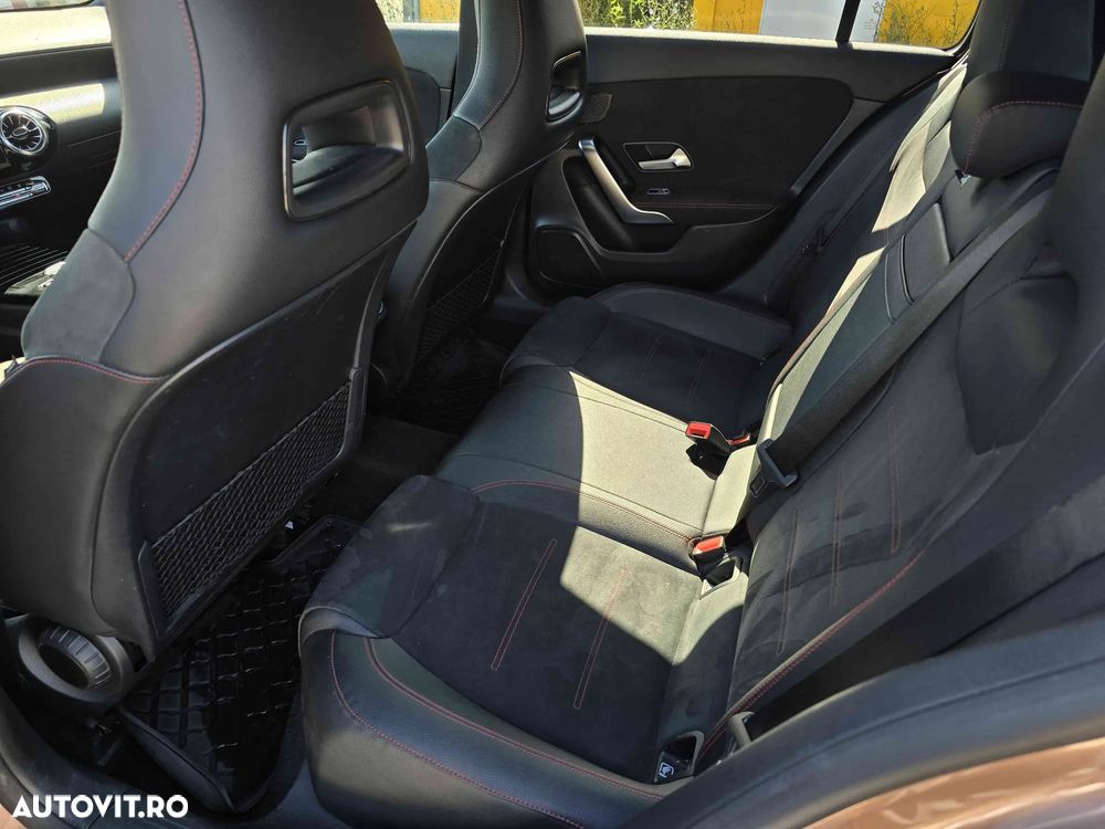 Mercedes-Benz A 250 e Aut. - 10
