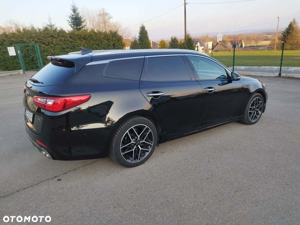 Kia Optima Sportagon 1.6 T-GDI DCT OPF GT Line - 24