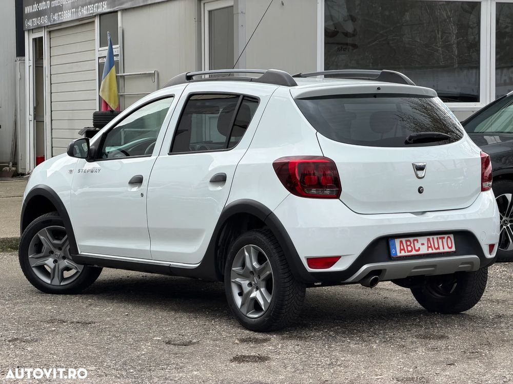 Dacia Sandero TCe 90 (S&S) Comfort - 3