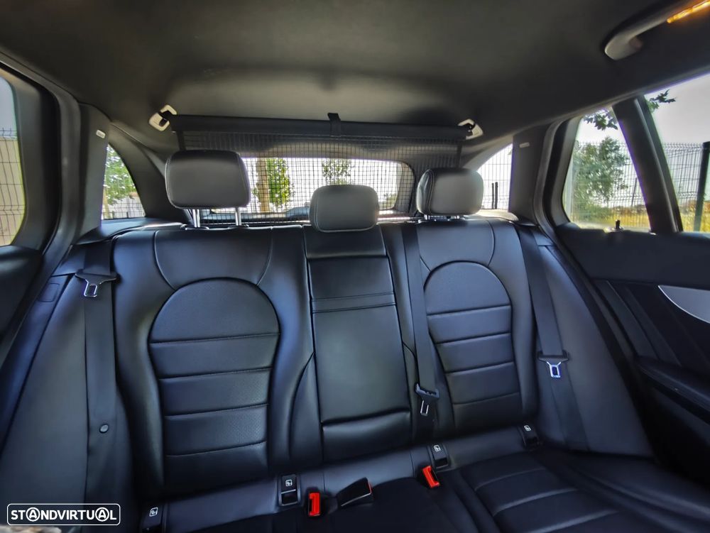 Mercedes-Benz C 220 d Station 9G-TRONIC AMG Line - 13