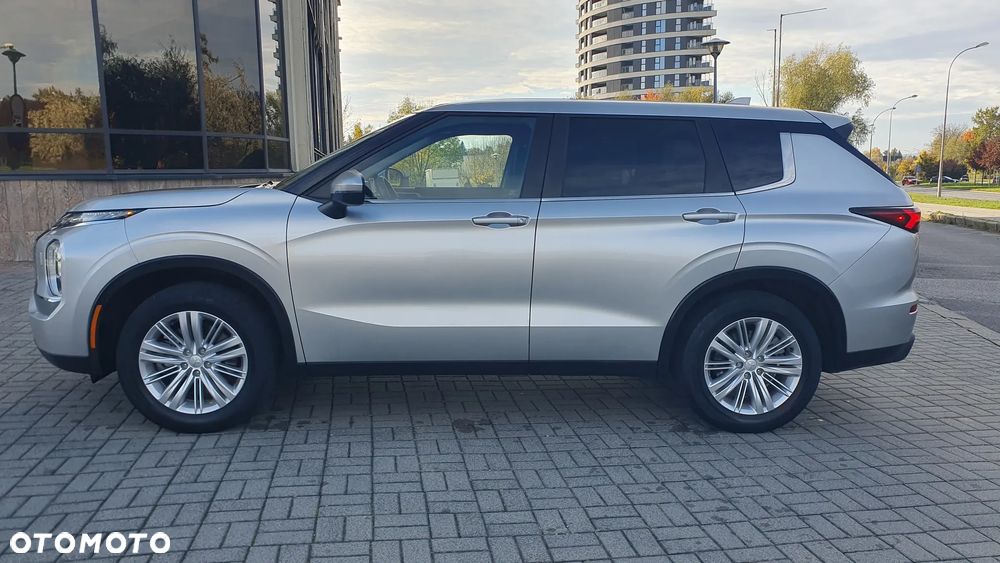 Mitsubishi Outlander 2021 photo 5