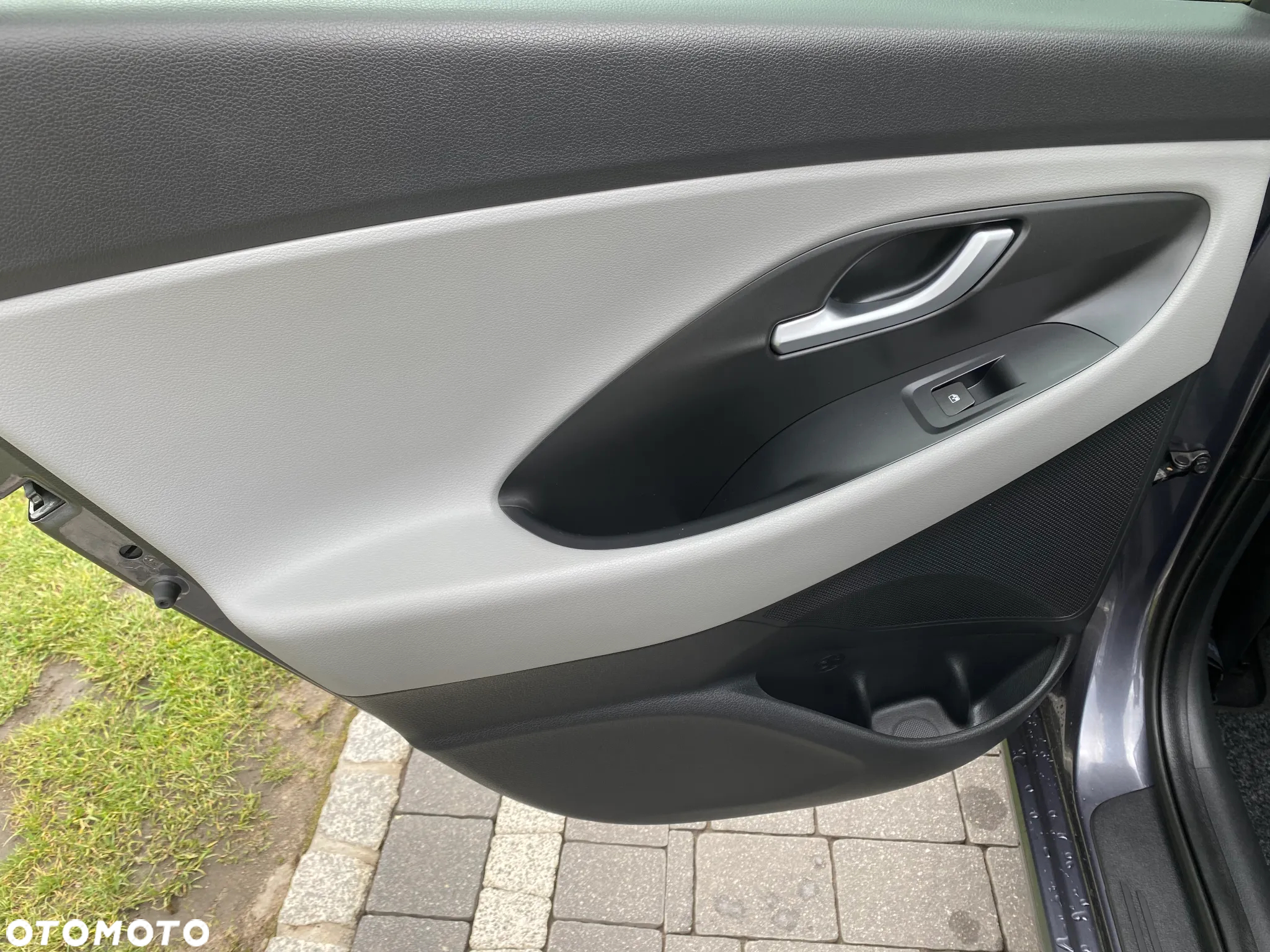 Hyundai i30 1.6 D Premium DCT - 19