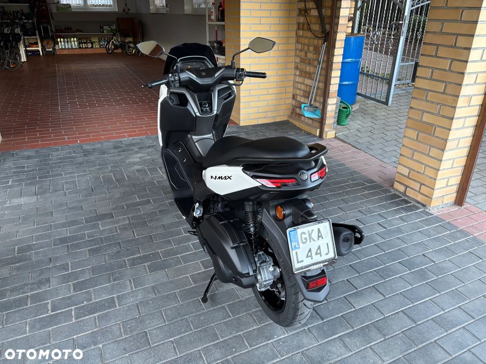 Yamaha NMAX - 6