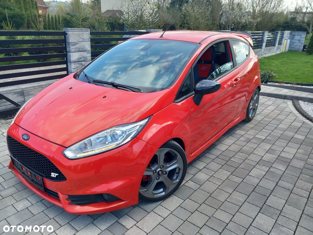 Ford Fiesta 1.6 EcoBoost ST - 2