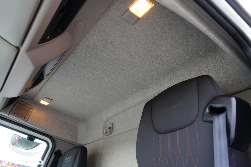 DAF LF / 260 / E 6 / ACC / BURTOFIRANKA + WINDA / ŁAD. 8 975 KG / 18 PALET - 18