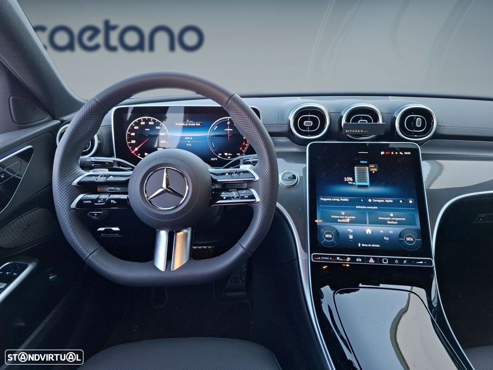 Mercedes-Benz C 300 de AMG Line - 13