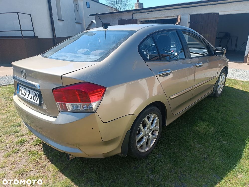 Honda City 1.4 Comfort - 5