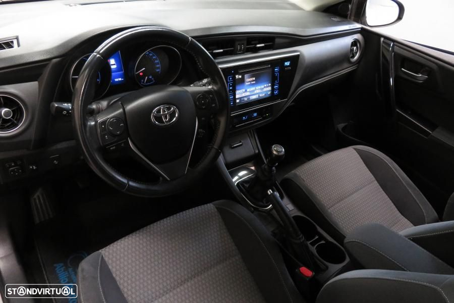 Toyota Auris 1.4 D-4D Com. +P.Sport+Navi - 12