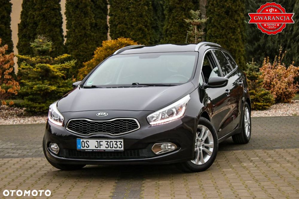 Kia Ceed 1.6 CRDi 128 Platinum Edition - 1