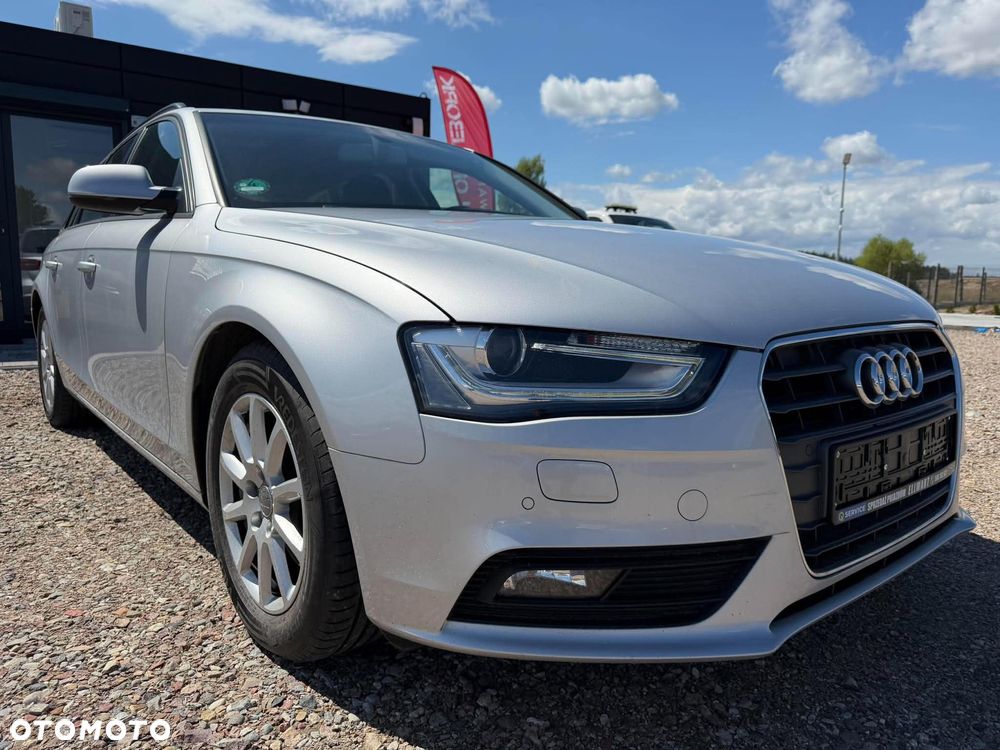 Audi A4 Avant 2.0 TDI DPF Ambiente - 2
