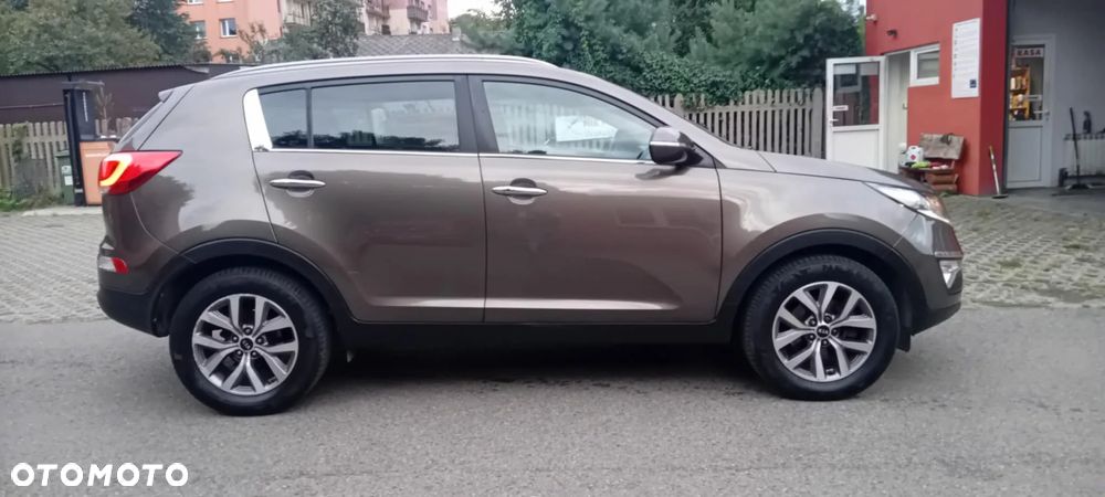 Kia Sportage 1.6 GDI 2WD ISG Attract - 3