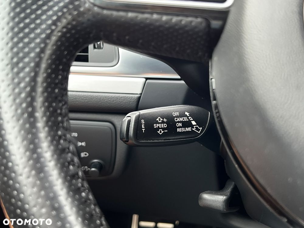 Audi A6 Avant 2.0 TDI Ultra DPF S tronic - 19