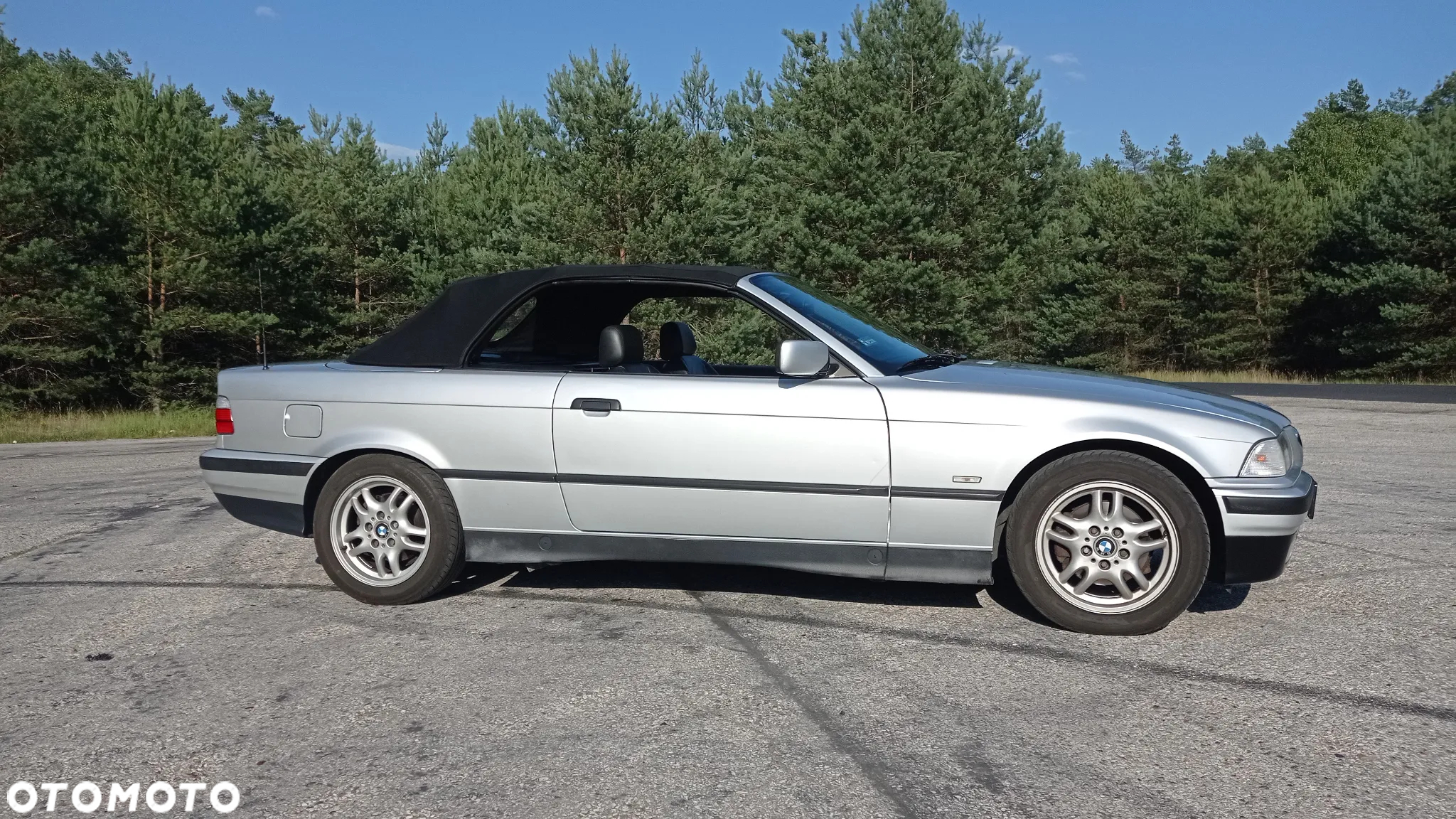 BMW Seria 3 328i Cabriolet - 13