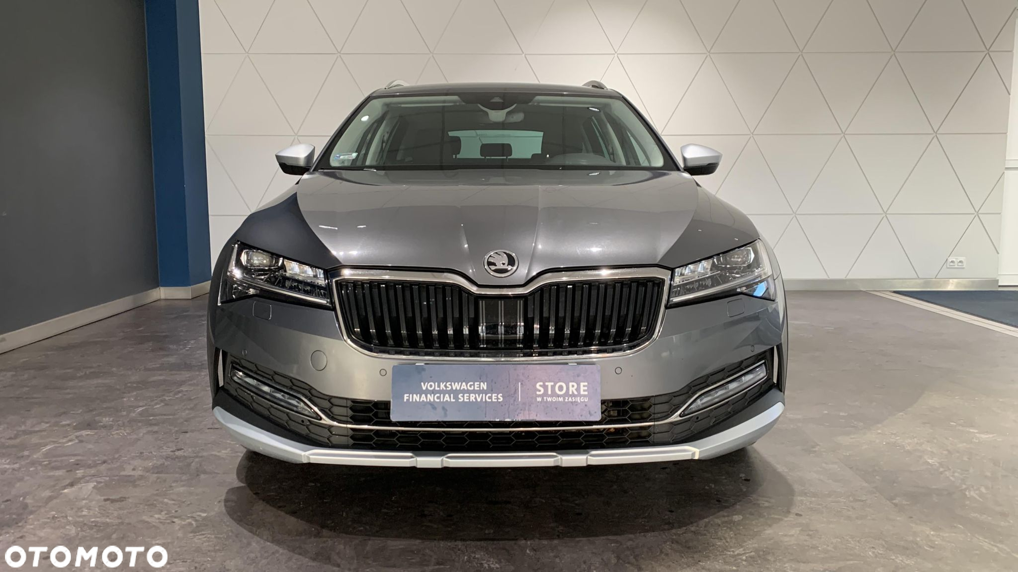 Skoda Superb 2.0 TDI SCR 4x4 Scout DSG - 8