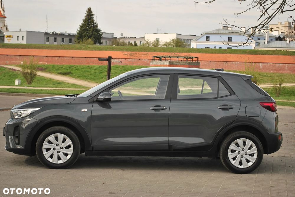 Kia Stonic 1.2 L - 9