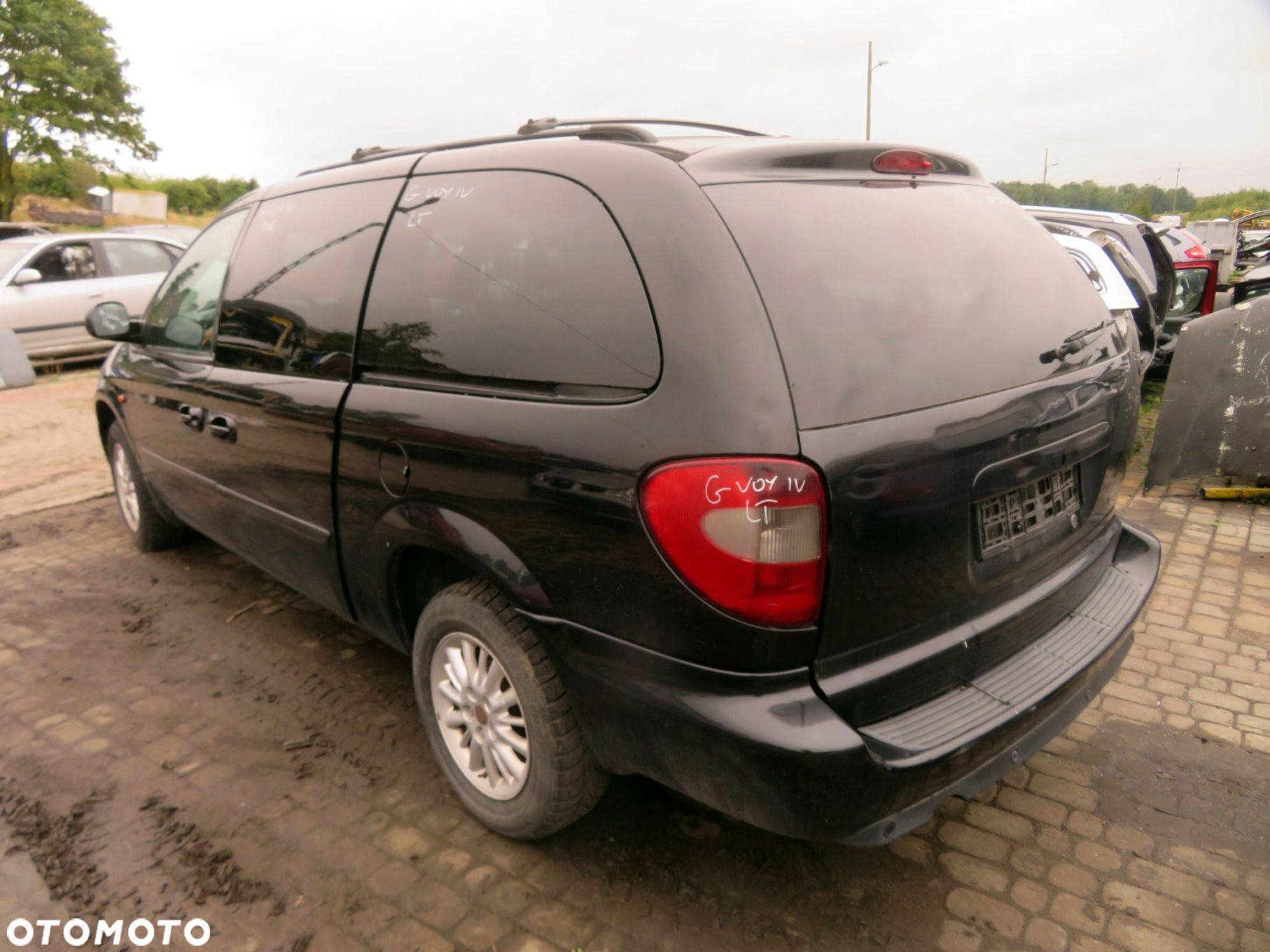 CHRYSLER GRAND VOYAGER IV RG RS LIFT 2007 PXR 2.8 CRD ENR 150KM DGL CZARNY na części - 3