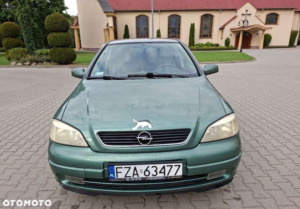 Opel Astra - 2