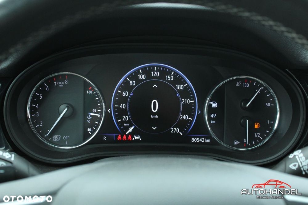 Opel Insignia - 12