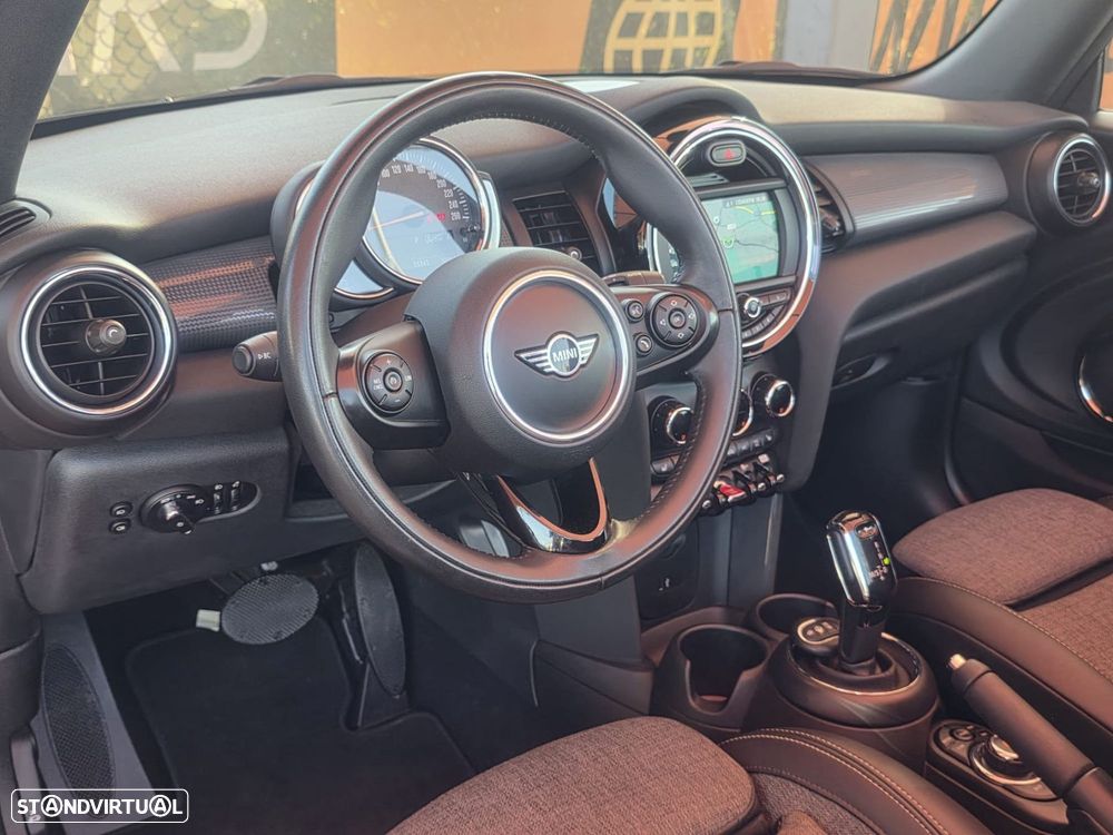 MINI Cabrio Cooper Auto - 9