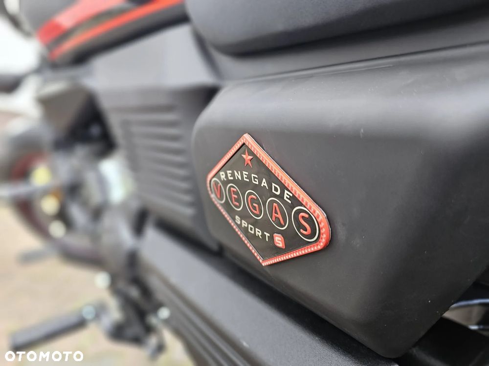 UM Renegade Vegas - 3