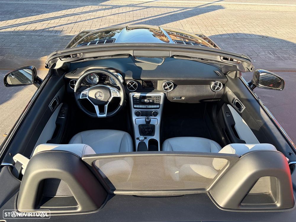 Mercedes-Benz SLK 200 Standard - 26