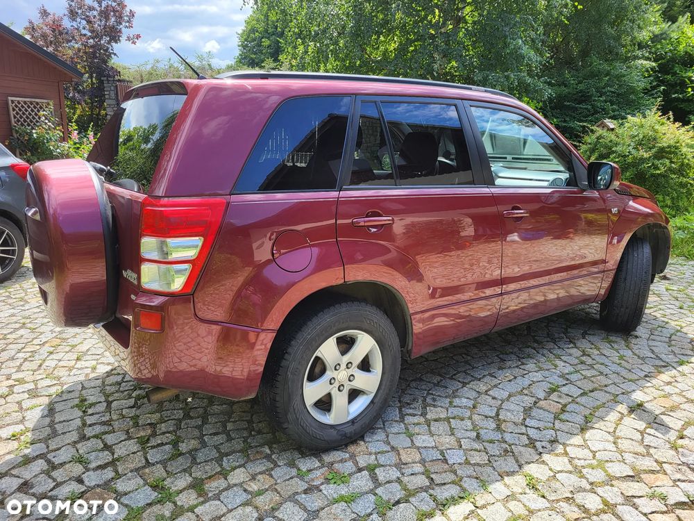 Suzuki Grand Vitara 2.7 V6 - 1