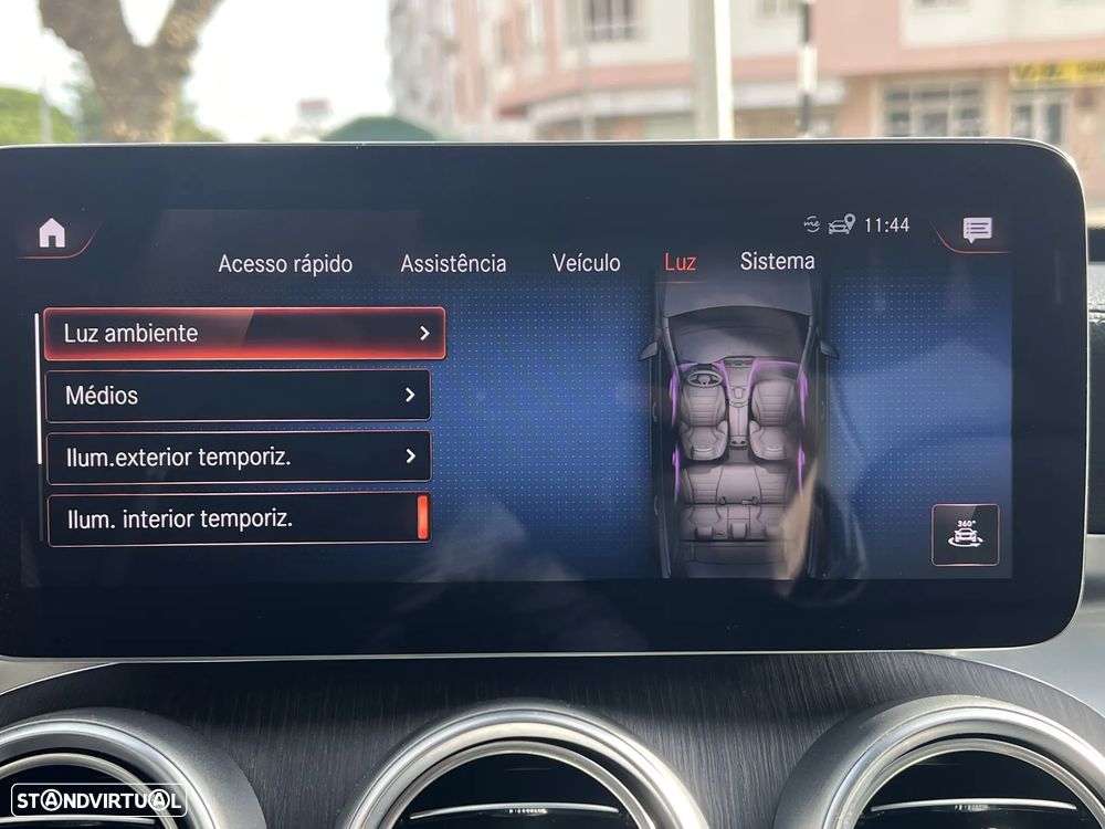 Mercedes-Benz GLC 300 de 4Matic 9G-TRONIC AMG Line - 25