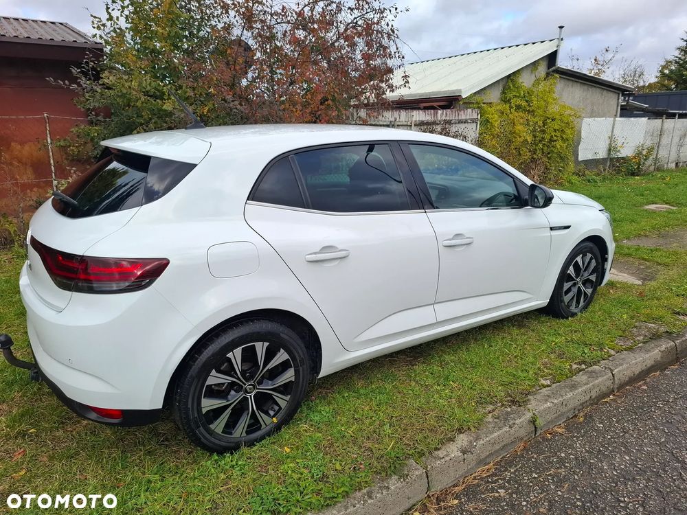 Renault Megane 1.5 Blue dCi Intens - 4