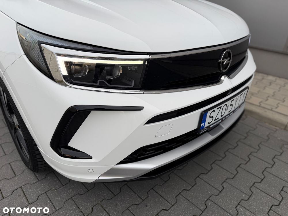 Opel Grandland 1.2 T Business Elegance S&S - 26