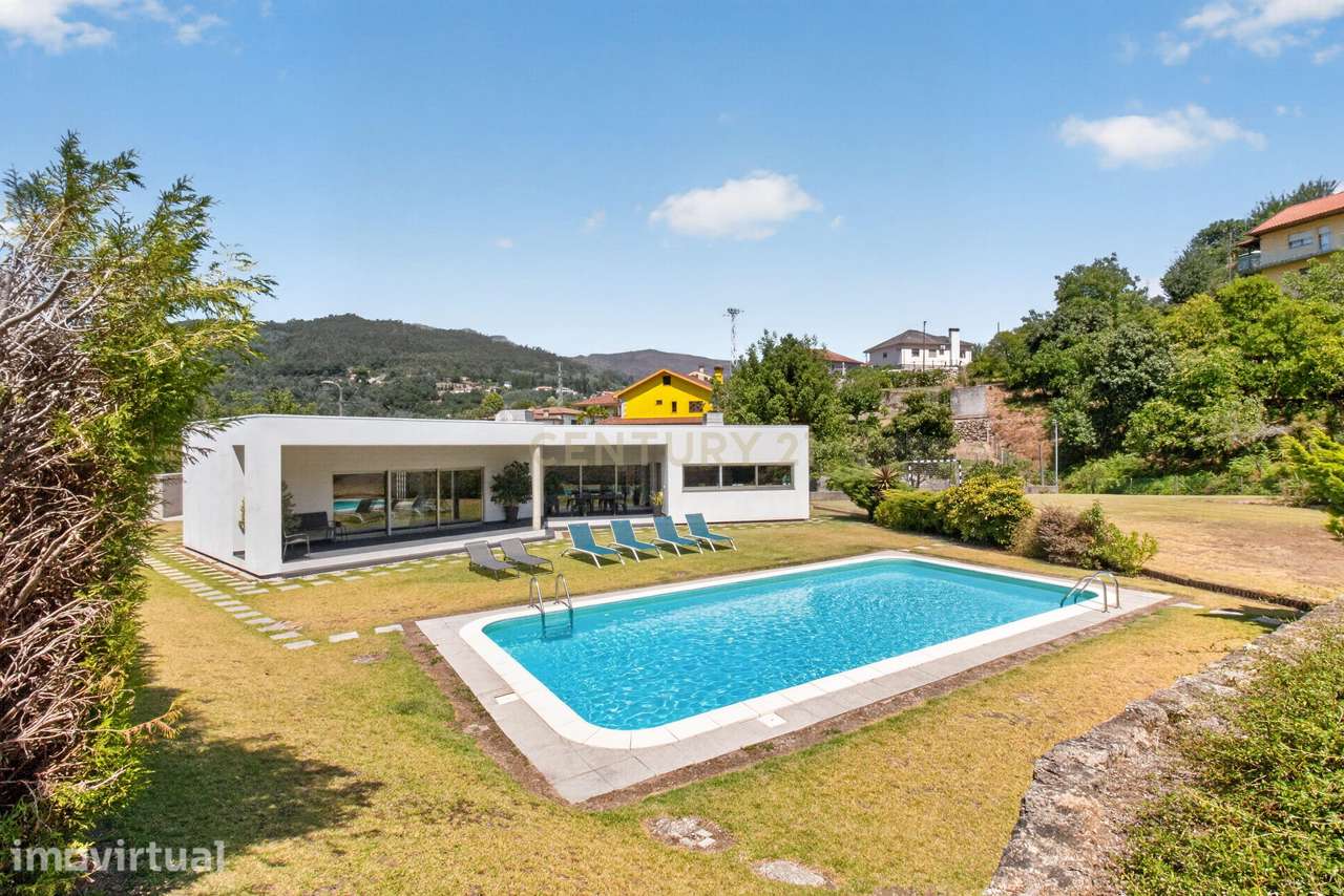 Moradia T4 Térrea de Sonho com Piscina, Campo de Futebol - Grande imagem: 3/60