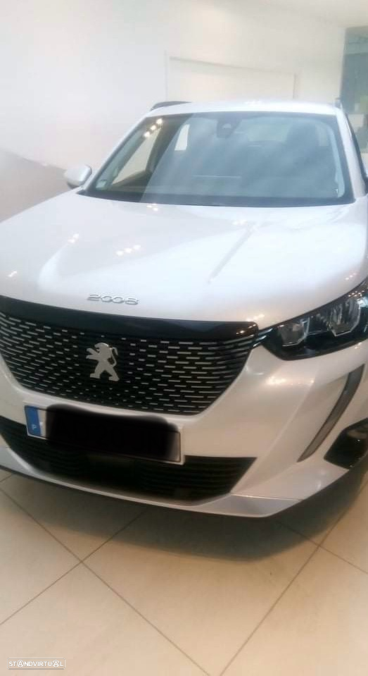 Peugeot 2008 1.2 PureTech Allure - 4
