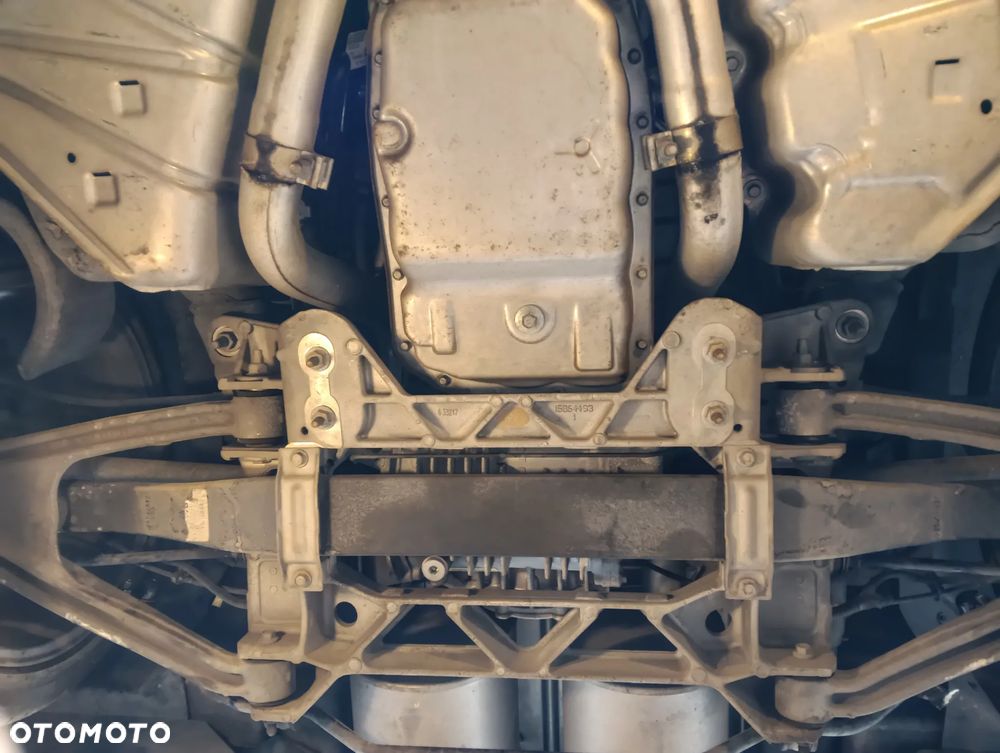 Chevrolet Corvette - 21