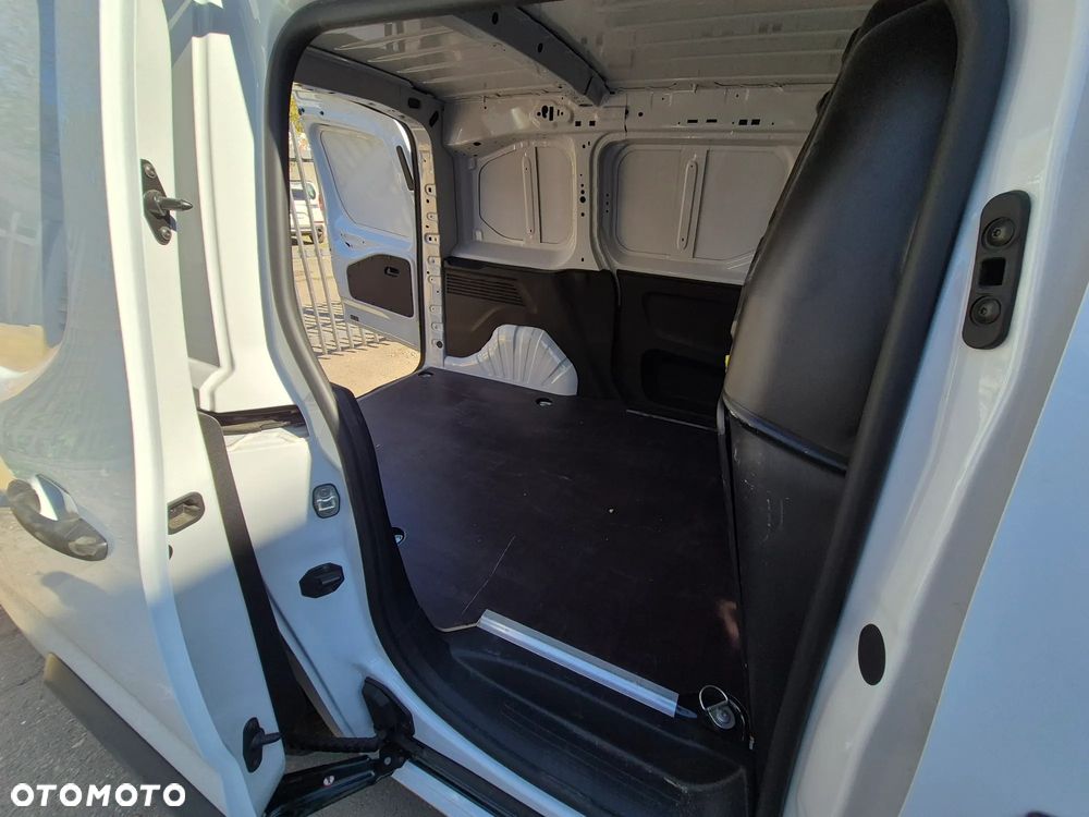 Citroën BERLINGO - 9