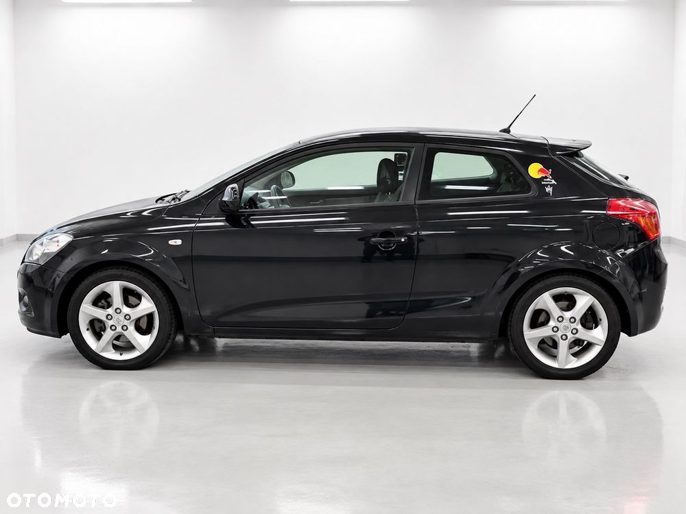 Kia Ceed 1.6 Crdi Comfort - 1