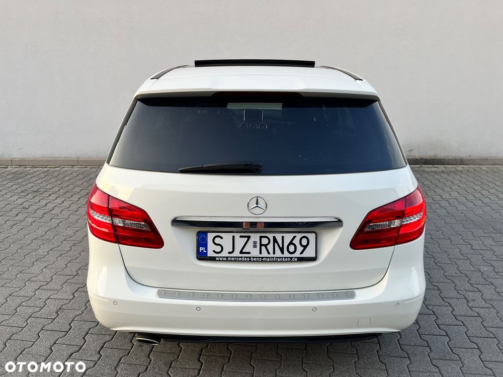 Mercedes-Benz Klasa B 200 CDI - 19